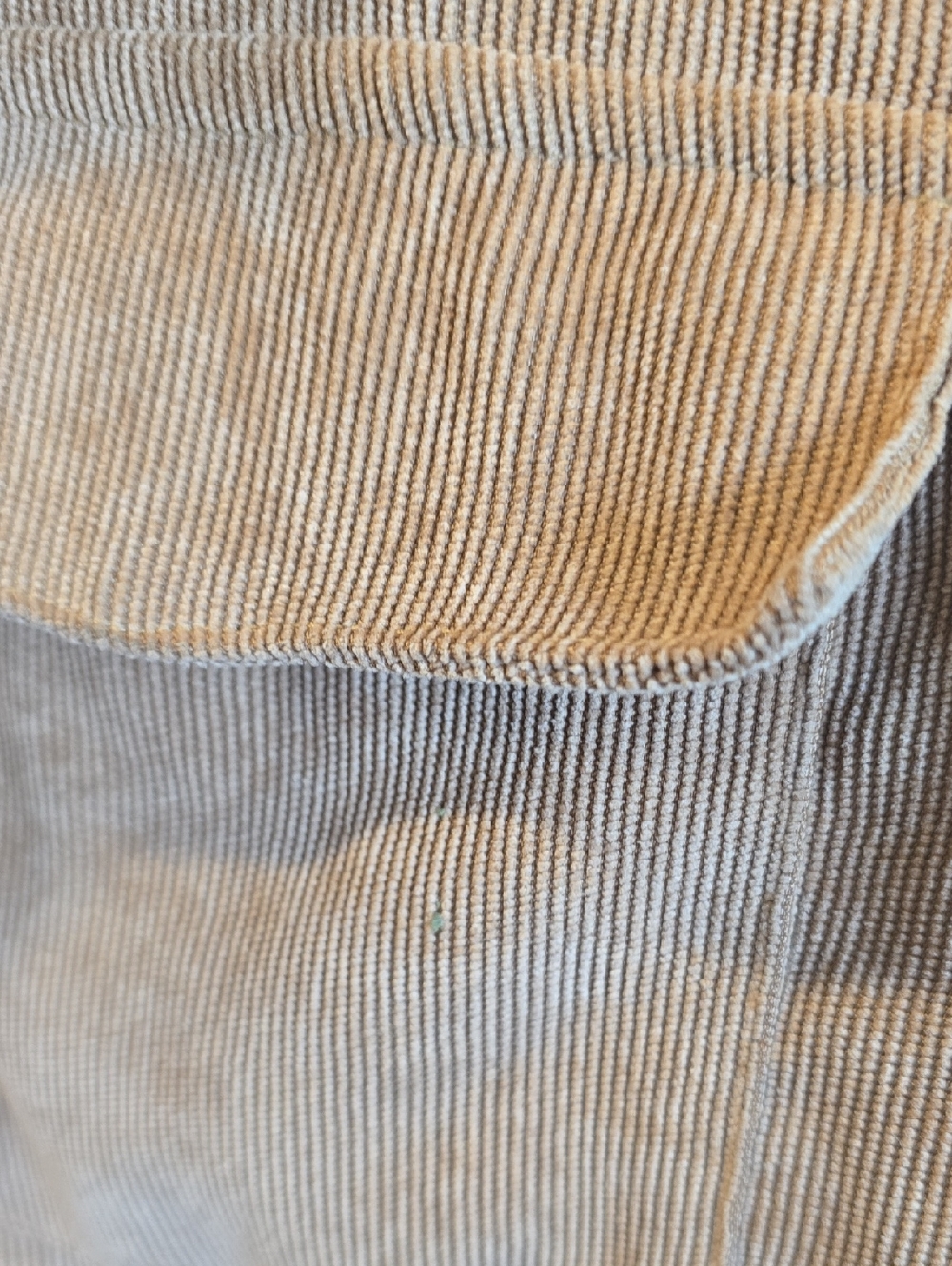 Oversized Corduroy Overshirt Jacket in Light Brown - M - Picture 2 of 4